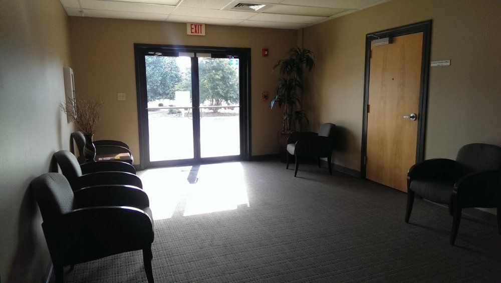 2 Country Club Cir, Maumelle, AR 72113